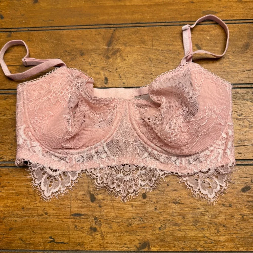 Victorias Secret‎ Pink Lace Demi Bra Push Up Non Padded 32D